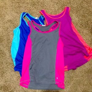 3 piece set tanks